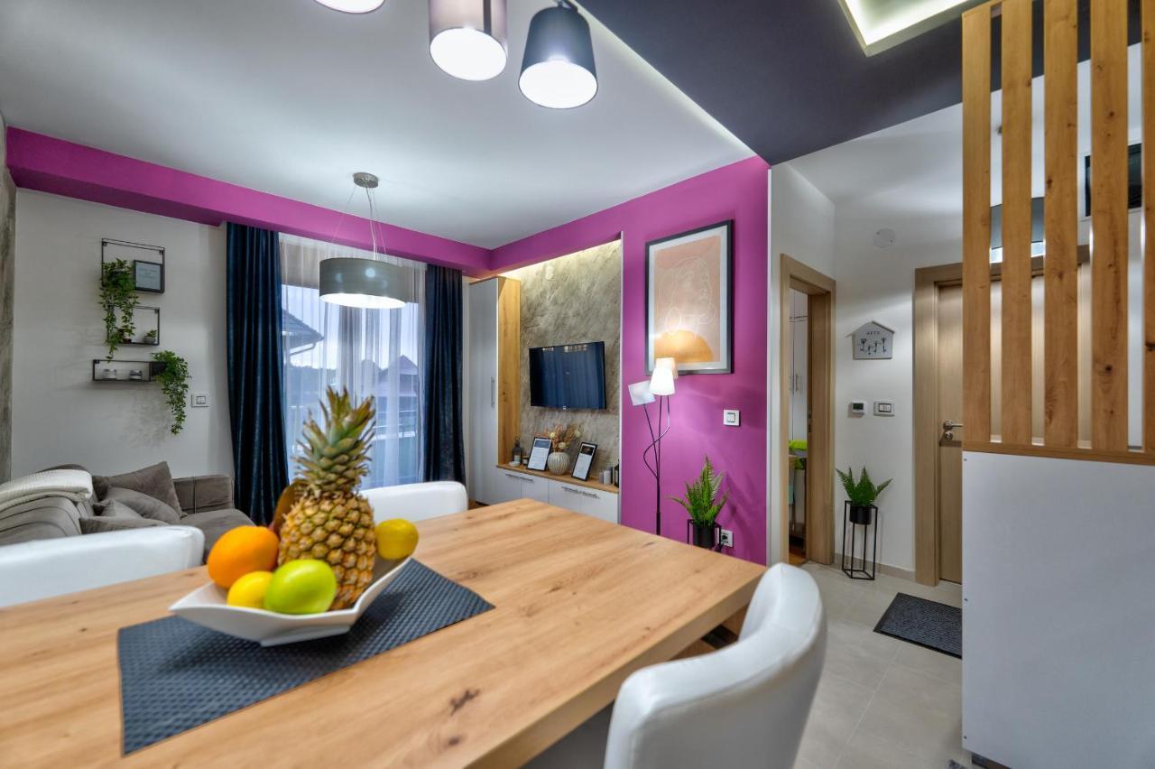 Mons In Vila Katalina Apartment *